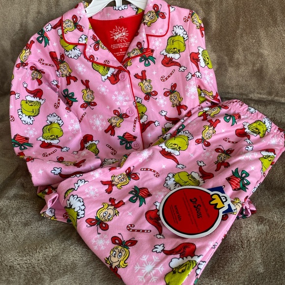 Dr. Seuss Pink Kids Pajama Set - Picture 1 of 4